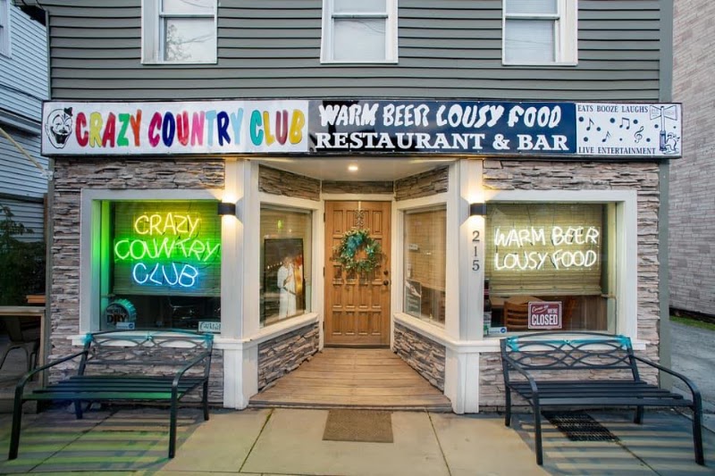 Crazy Country Club