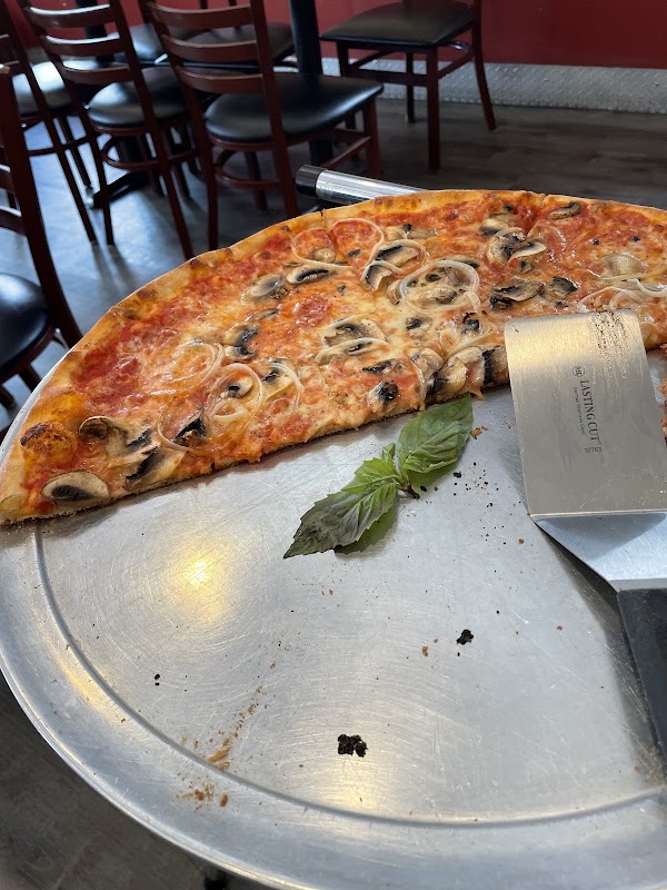 Wally's Restaurant & Pizzeria