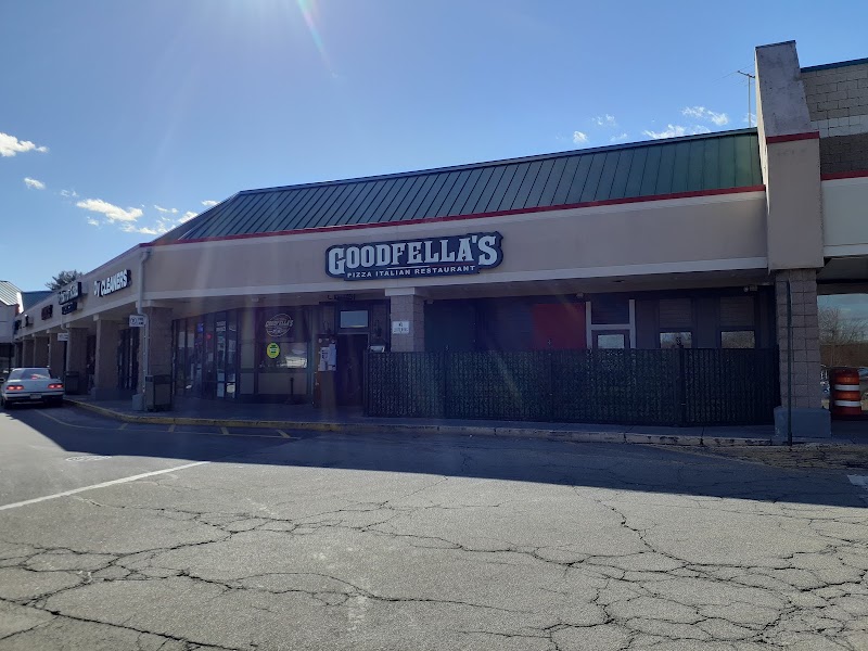 Goodfella's Pizza Italian Restaurant (Matamoras)